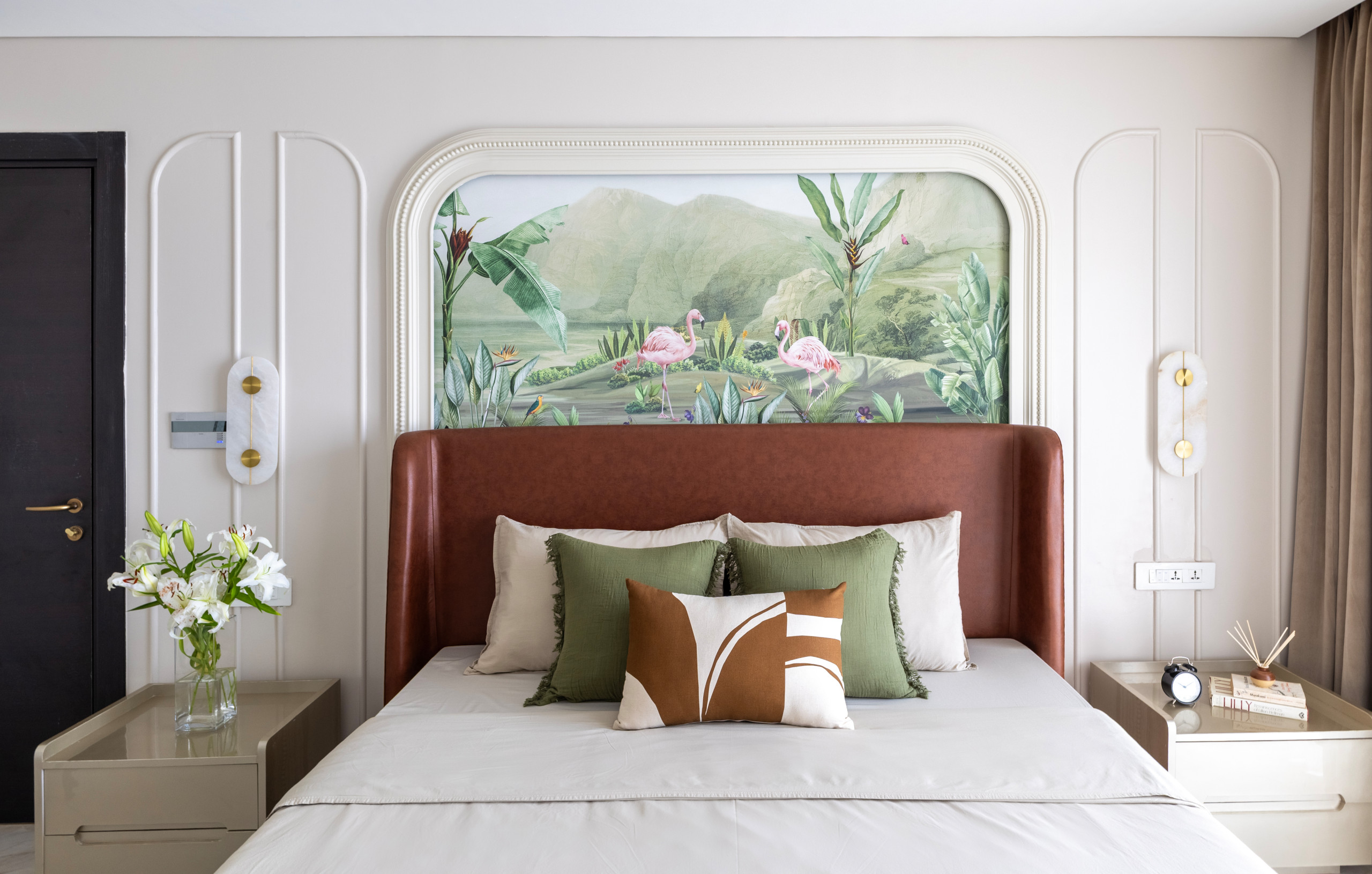 Hollywood Town Bedroom